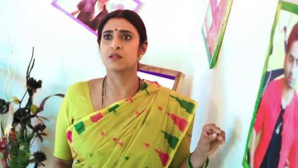 ఇంట్లో వాళ్లకు విలువ లేదన్న తులసి