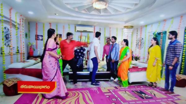 శృతి గురించి అడిగితే ఏం చెప్పాలి?