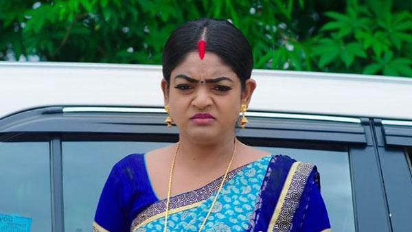 కార్తీక్‌ను చూసి మోనిత అలా..