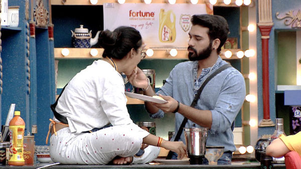 బయట కూడా నిత్యం కలుస్తూనే