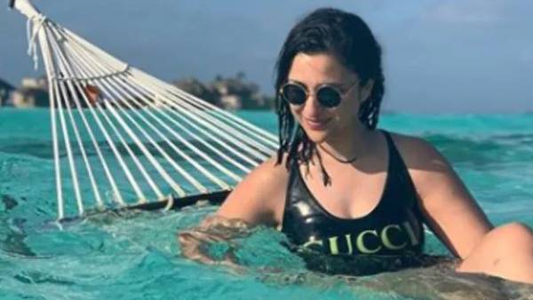 సినిమాల్లో అలా