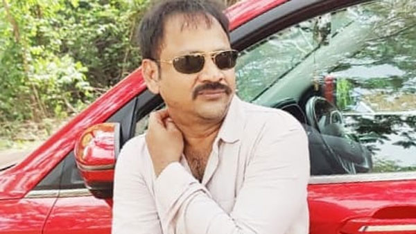 చిరంజీవి కాళ్ల వద్ద పడి ఉన్నాడనే..