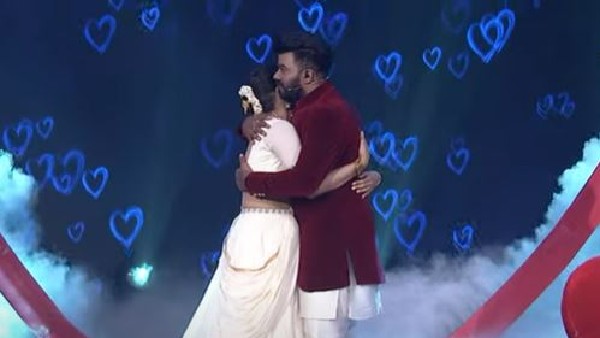 Sudigali Sudheer ఫలించిన 9 ఏళ్ల కల.. గట్టిగా కౌగిలించుకొని ఐ లవ్ యూ చెప్పిన రష్మీ గౌతమ్