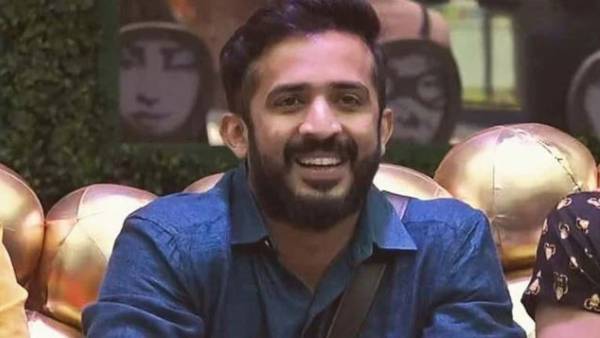 ఆ ముగ్గురు ఆడవాళ్లు పేర్లు చెప్పి మరీ