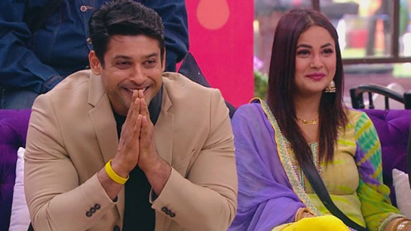 ప్రేమను చాలాసార్లు బహిరంగంగా