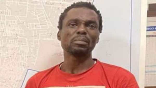 రెడ్ హ్యాండెడ్ గా..