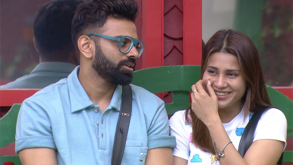 నీకు ఆ ఫీలింగ్స్ లేవా అని అడగ్గా