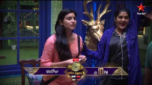 మానస్ను అలాంటి ప్రశ్నలు అడిగి