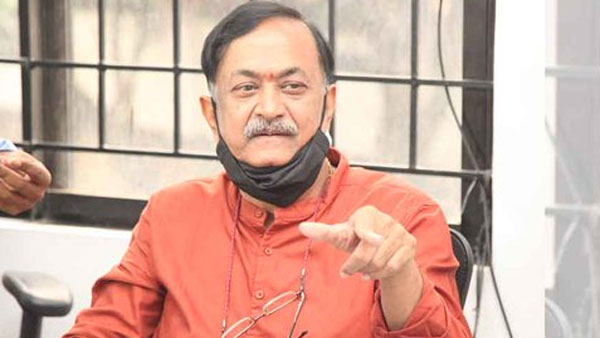 రోజుకో కీలక పరిణామం