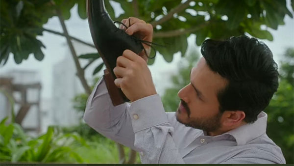 పలుమార్లు రిలీజ్ వాయిదా