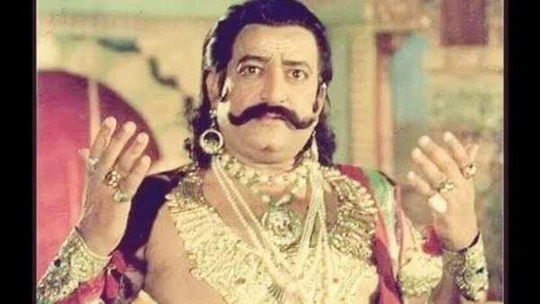 అనారోగ్యంతో బాధ పడుతూ 