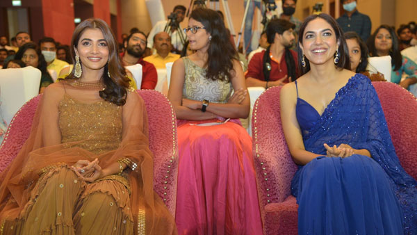 పూజా హెగ్డే రావడం హ్యాపీగా ఉందంటూ