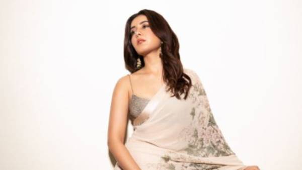  హాట్ ఫొటోస్‌తో హల్‌చల్