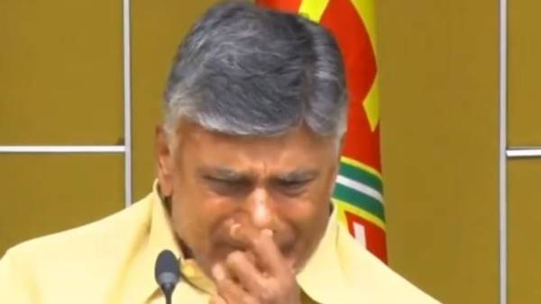 తీవ్రస్థాయిలో ఎమోషనల్