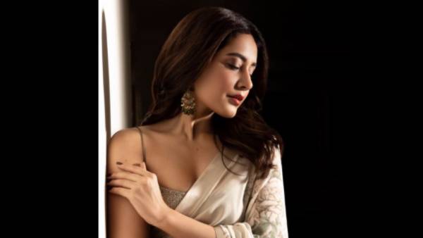 బాలీవుడ్ ఎంట్రీకి ముహూర్తం ఫిక్స్!