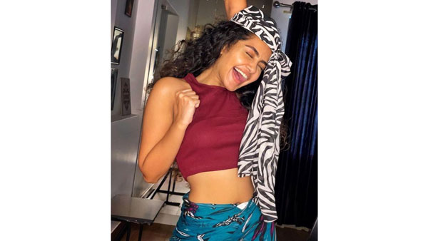 హాట్ షోతో హీటు పెంచేసిన అనుపమ