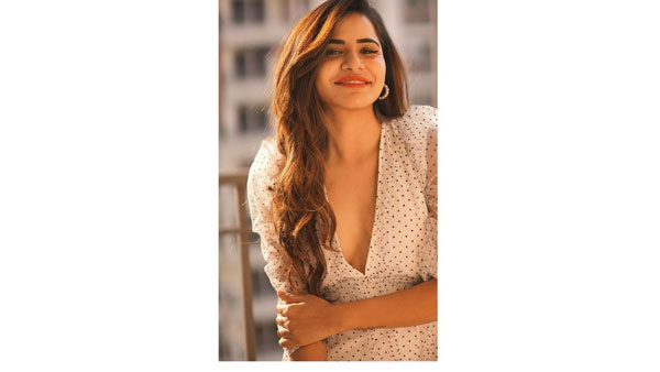 ఎక్కువగా అలాంటివి షేర్ చేస్తూ