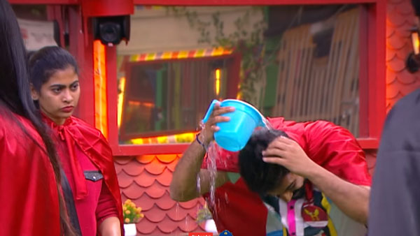 వాళ్లు అతడిని.. వీళ్లు ఇతడిని టార్గెట్