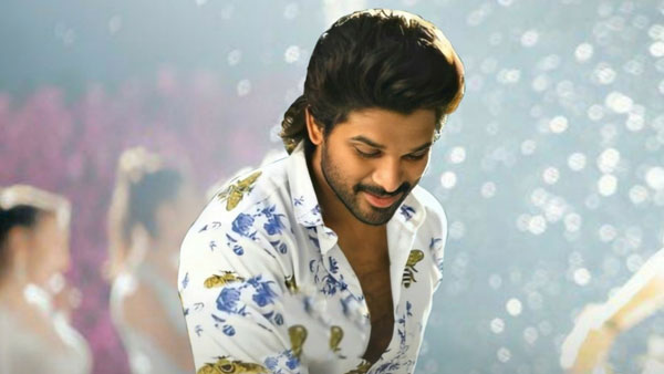 బన్నీ ఖాతాలోకి మొదటి ఇండస్ట్రీ హిట్