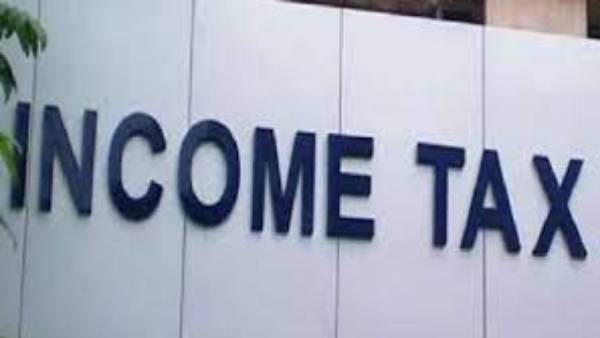 కార్యాలయాల్లోనే దాడులు