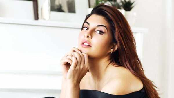 శ్రీలంక నుంచి వచ్చి ఫుల్ ఫేమస్