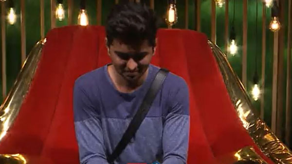 బయటకు పంపారు