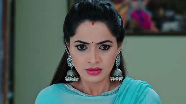 టెన్షన్ పడే బ్యాచ్ కాదు అంటూ మోనిత