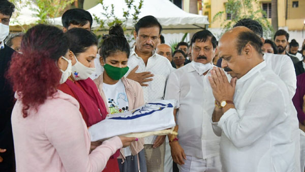 అందుకే అలా