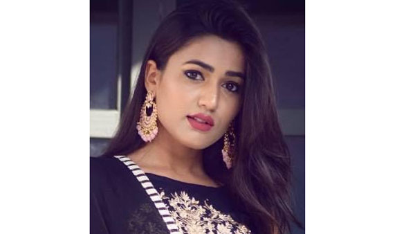 పోలీసులకు సమాచారం ఇవ్వడంతో