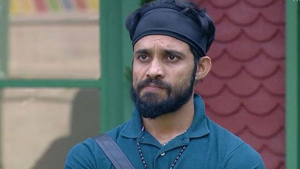 వాళ్ళ మీద సంచలనం