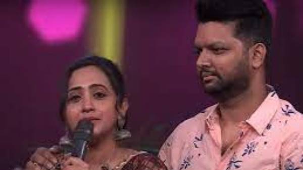 కళ్లు మూసుకుపోయి