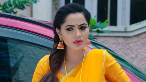  కార్తీక్ ఇంట్లో మోనిత హంగామా