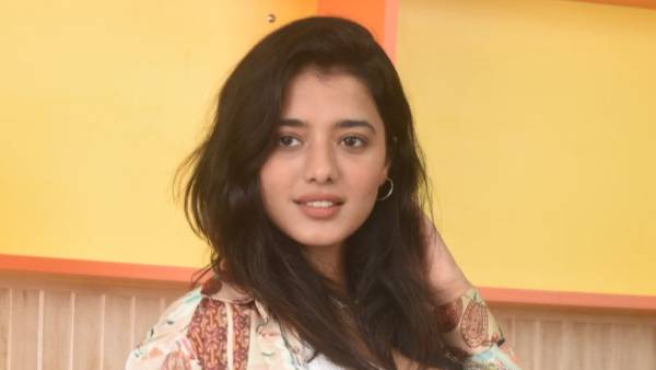  సంతోష్ చెప్పిన కథ విని..