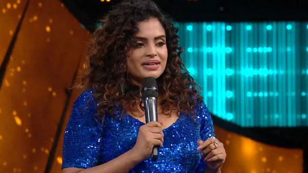 అందులో యమ యాక్టివ్‌గా ఉంటూ