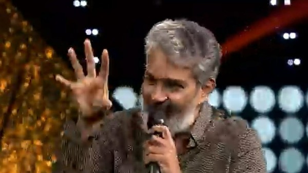  అభిమానులు అందరూ కూడా కలిసేందుకు