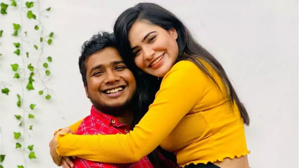 నటిగా, యాంకర్గా రచ్చ చేస్తోంది