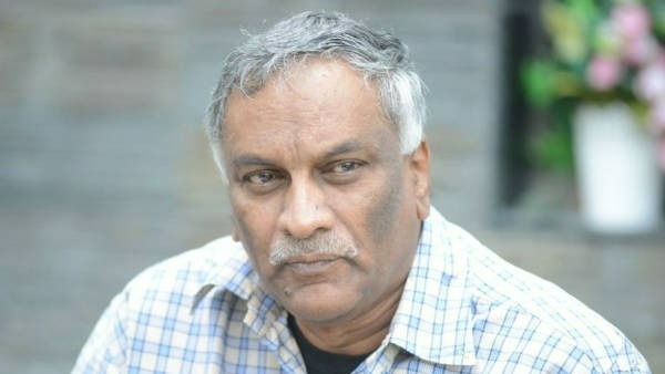 నిత్యావసర వస్తువల ధరలు తగ్గించరేంటి?