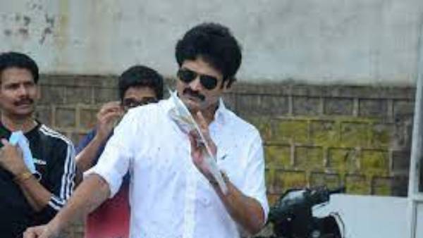  కెరీర్ కి బ్రేక్