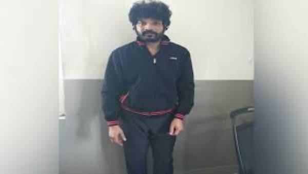 కేసు నమోదు చేసి