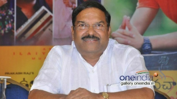 పోలీస్ అధికారులతో డిన్నర్
