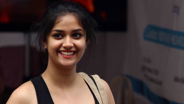  అగ్ర హీరోలతో సినిమాలు