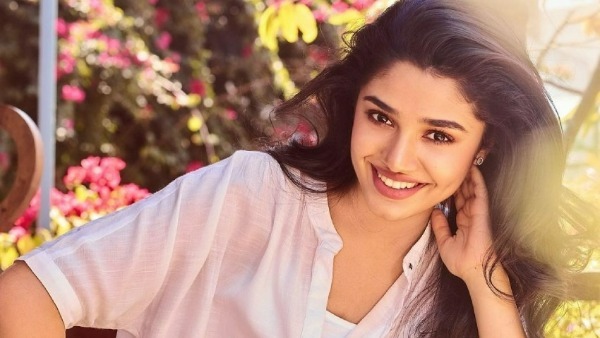 చిన్న తనం నుంచే..