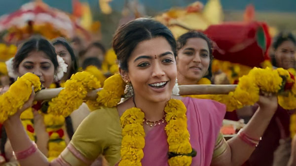 ఇక్కడే కాదు.. అక్కడ కూడా సందడి