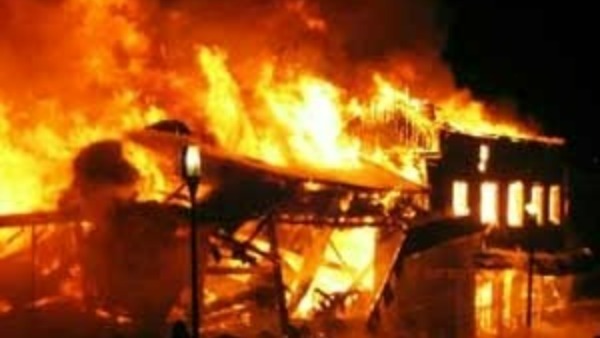 ప్రమాదానికి కారణం షాక్ షర్క్యూటే