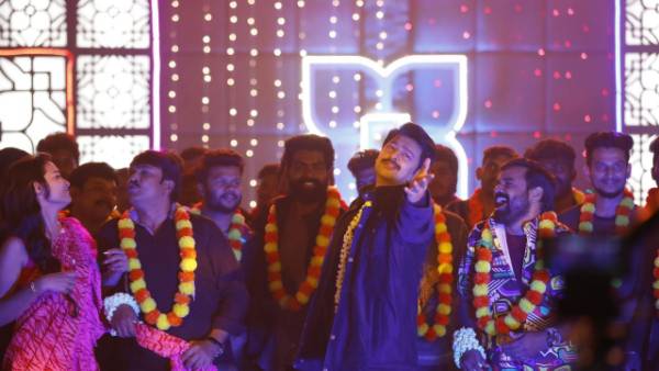 10th Class Diariess Silaka.. Silaka released by Director Harish Shankar 10th Class Diariess Silaka.. Silaka released by Director Harish Shankar