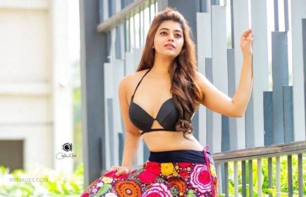 హీరోయిన్ గా