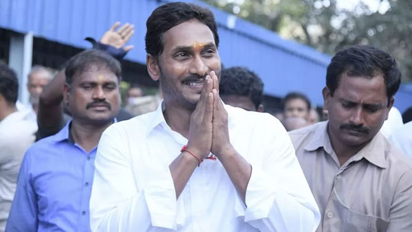 వైఎస్ జగన్‌ కాల్ చేసి..