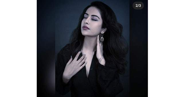 ప్యాంట్ లేకుండా.. కేవలం షర్ట్ లోనే..