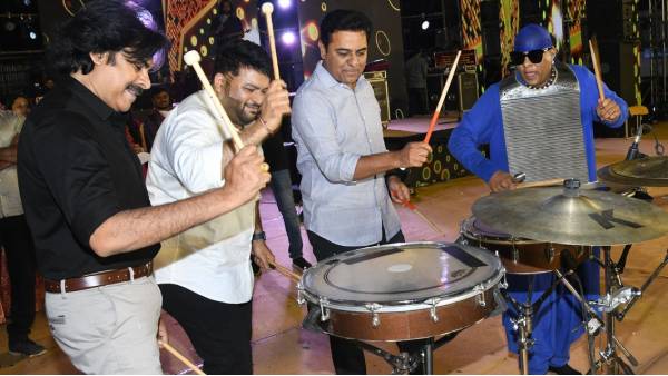 రాజకీయ నేతతో సంఘర్షణ