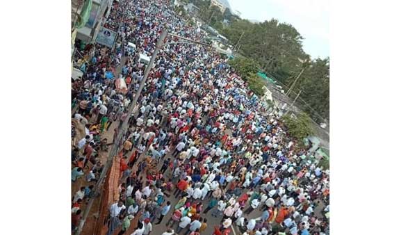 ప్రభుత్వ నిర్ణయాలపై నిరసన